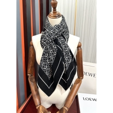 Loewe Scarf